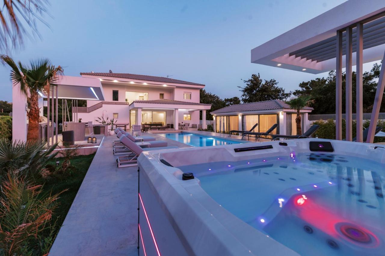 M Mansion Vila Pefki Exterior foto